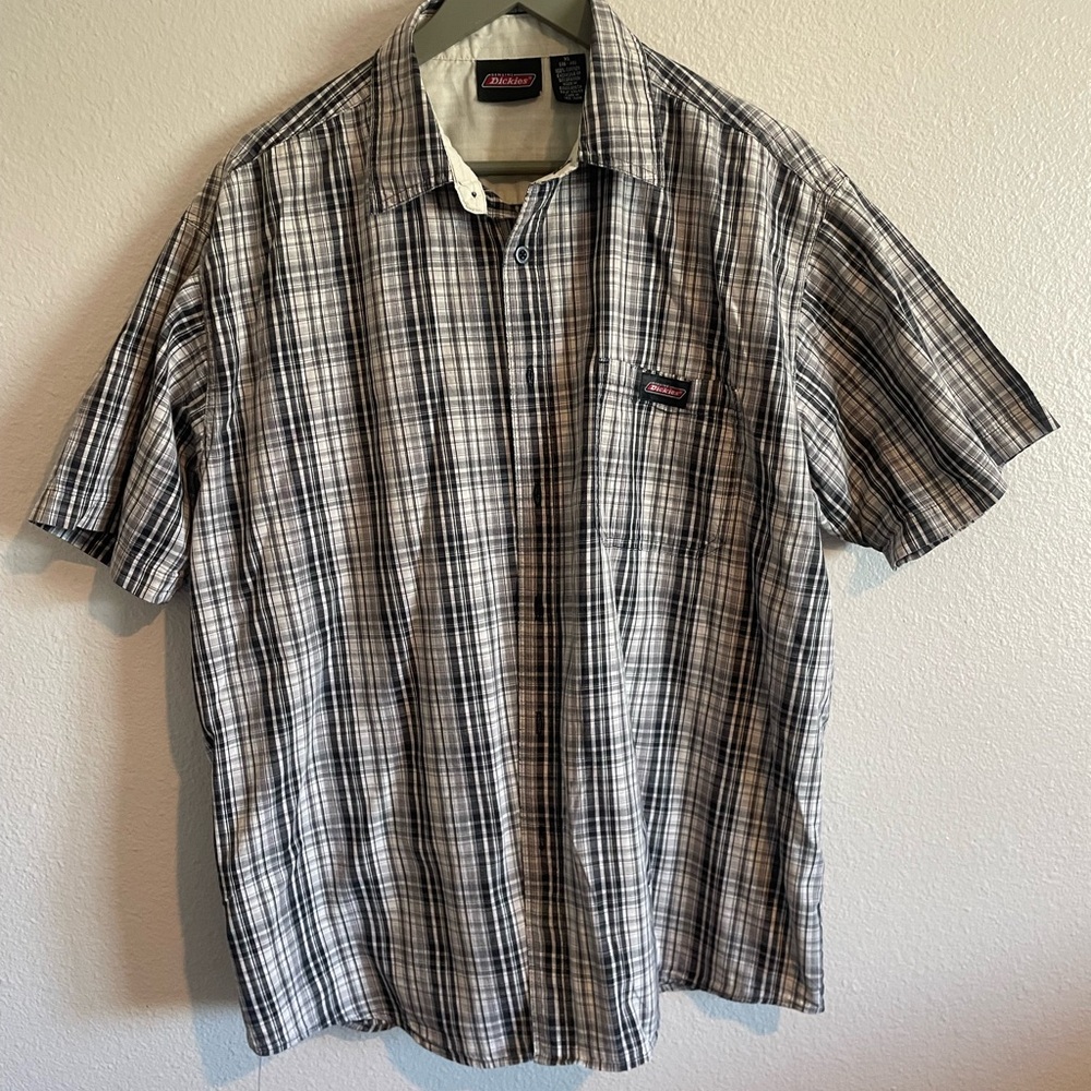 Dickies Flex Plaid Black and White Short Sleeve Button Up